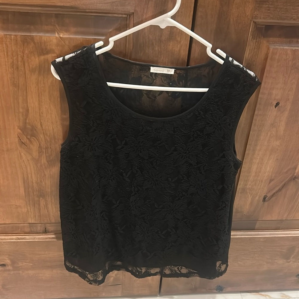 Woman’s top